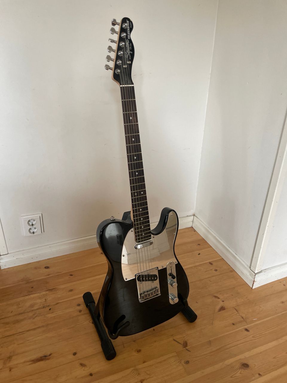 Squier (by Fender) Telecaster Sandard Series