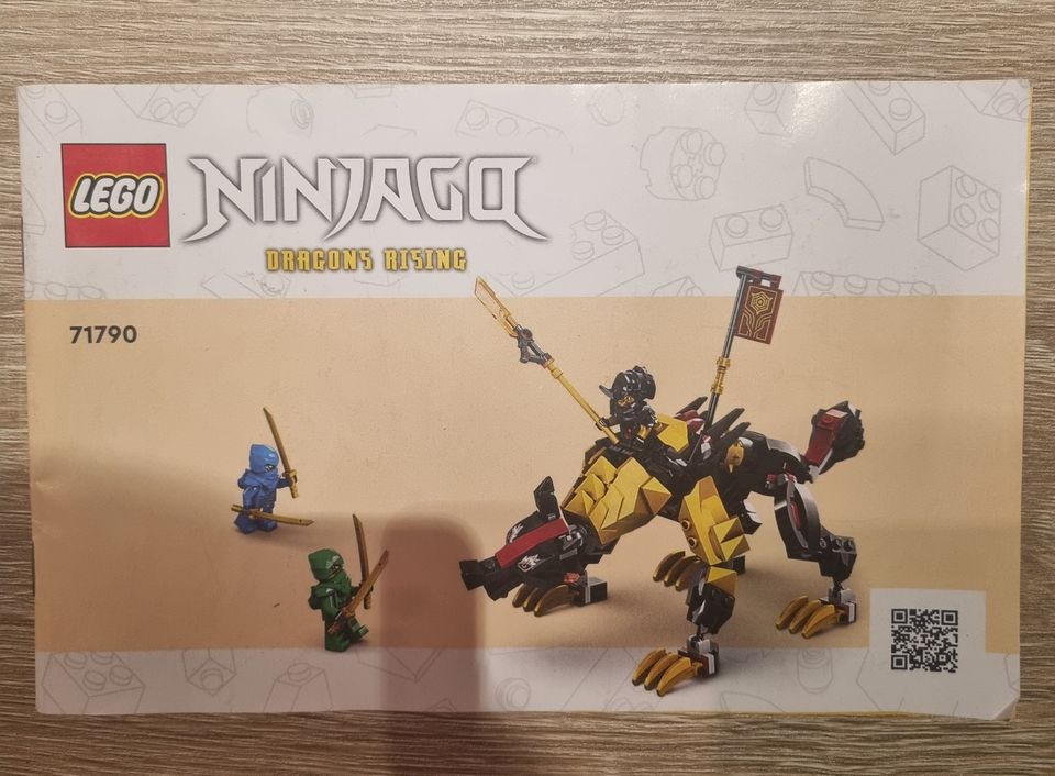 Lego Ninjago 71790 Imperiumin lohikäärmeenmetsästyskoira