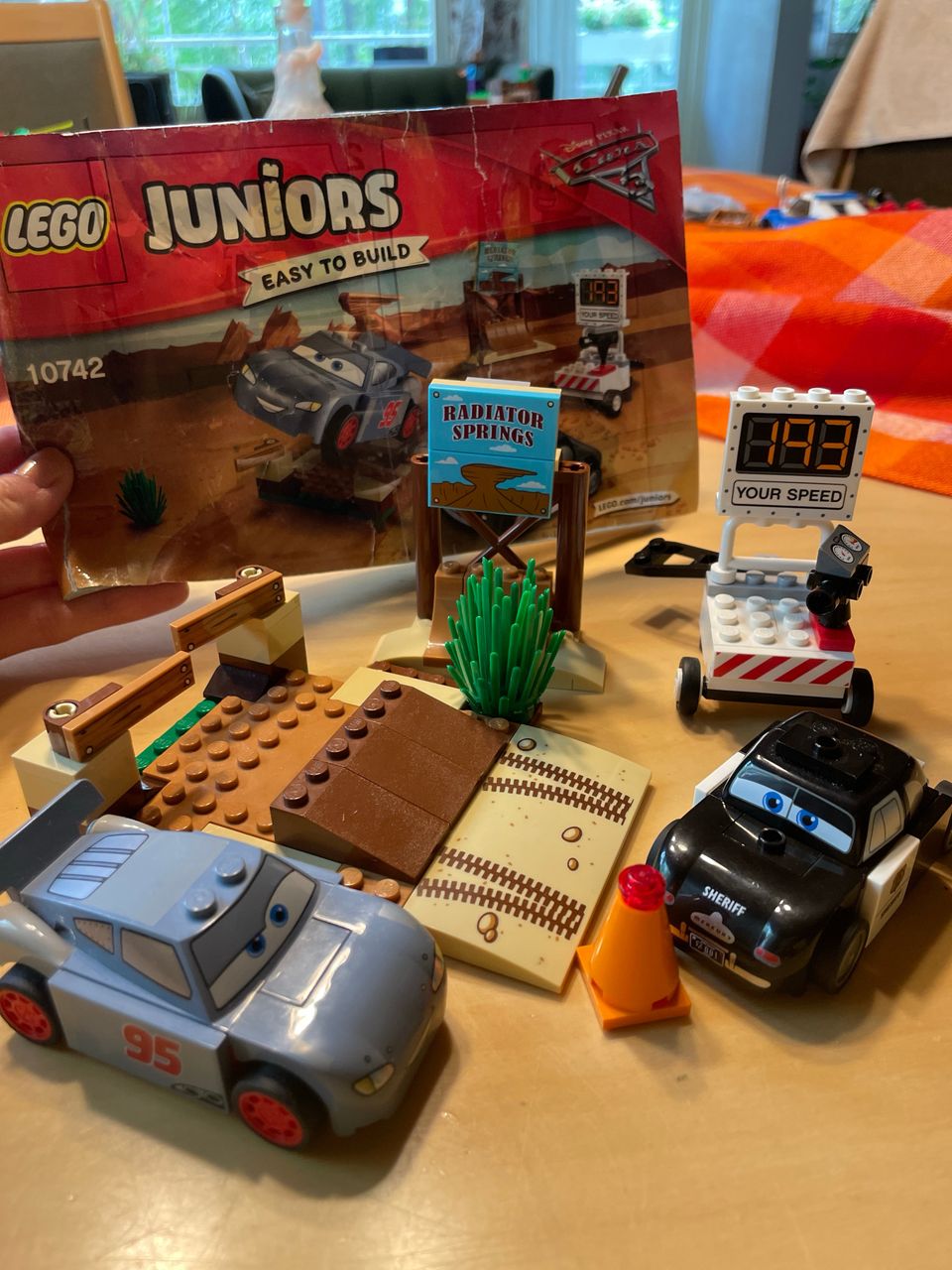 Lego Juniors Cars 10742