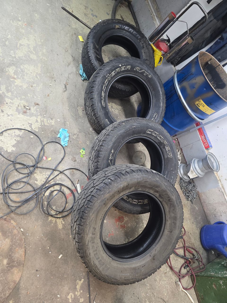 Kitkarenkaat 275/65 r18