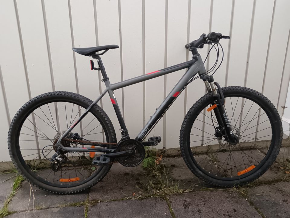 White trainet mtb 275 maastopyörä