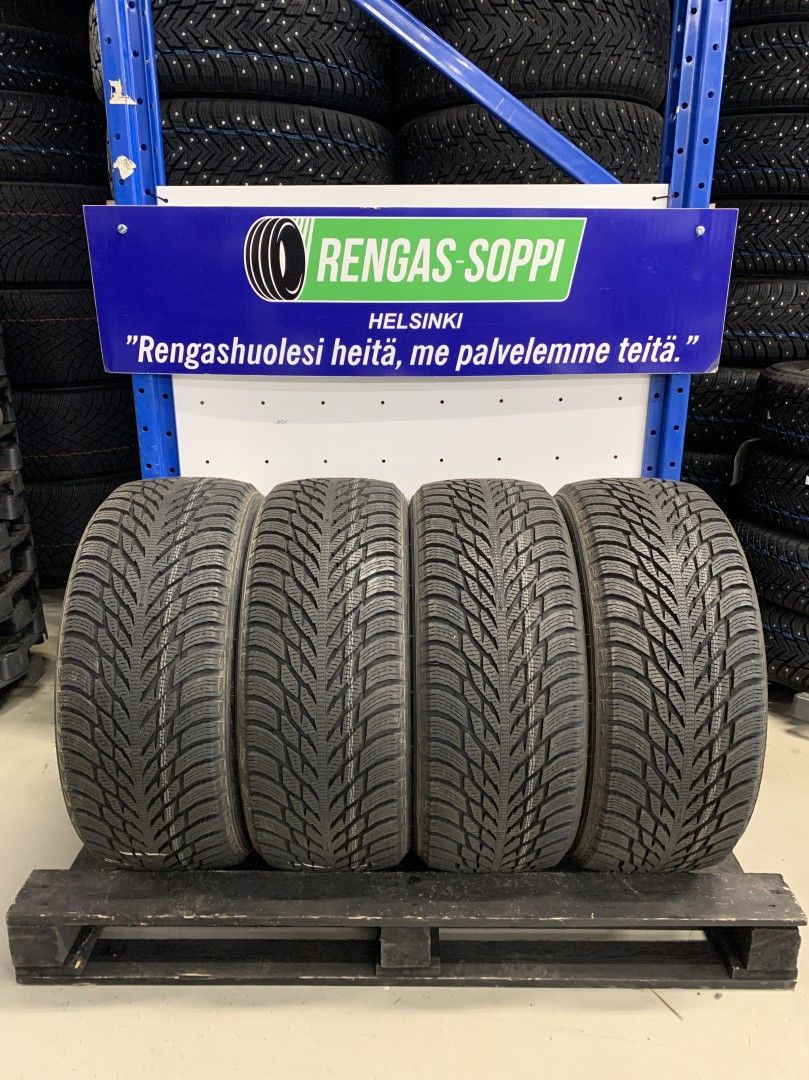 Kitkarenkaat Nokia Hakkapeliitta R3 235/50R17 100R