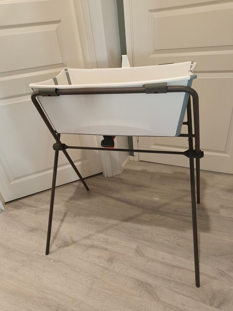 Stokke Flexi Bath, tukijalat& kylpytuki