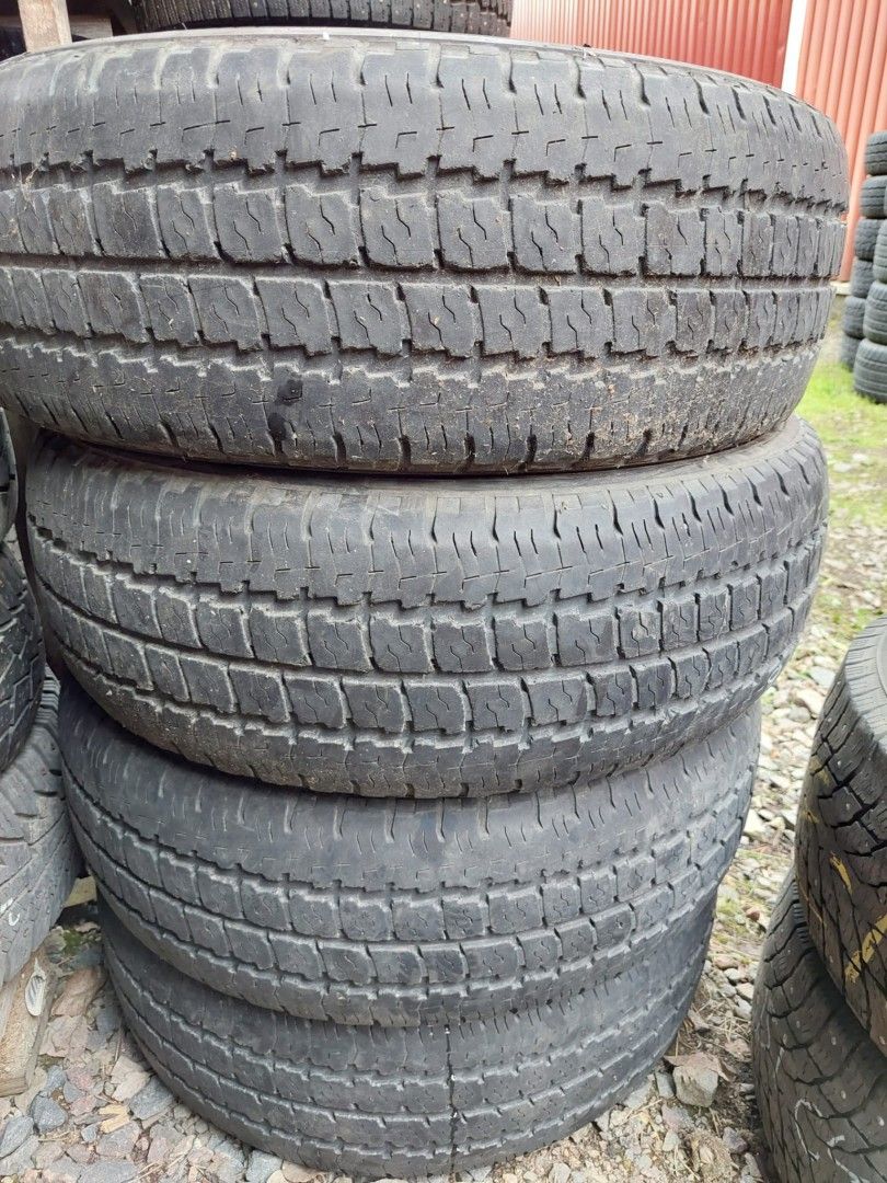 235/65R16C Kormoran kesärenkaat 4kpl