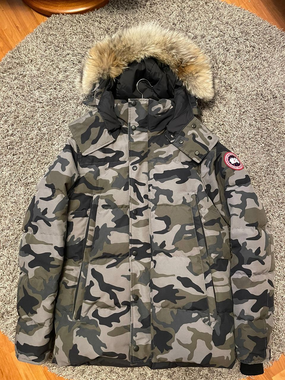 Canada Goose Wyndham parka camo