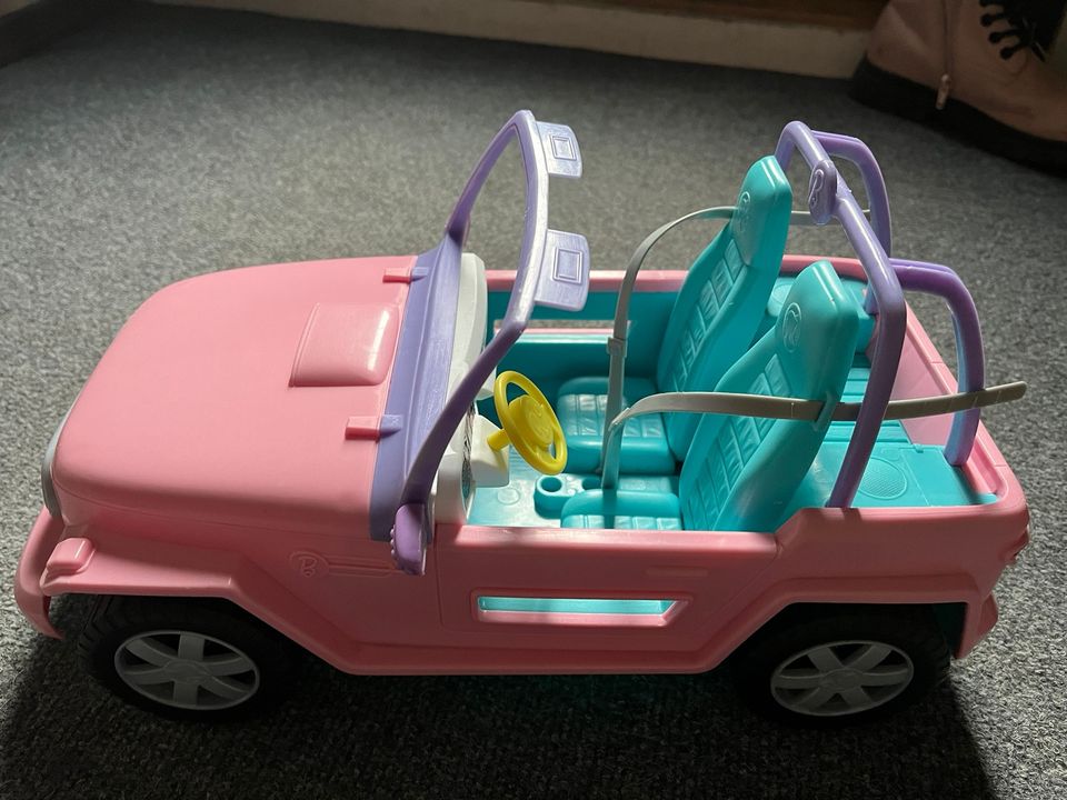 Barbie auto