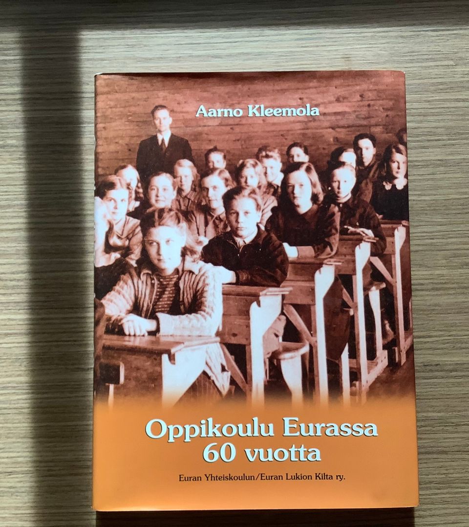 Oppikoulu Eurassa 60 vuotta