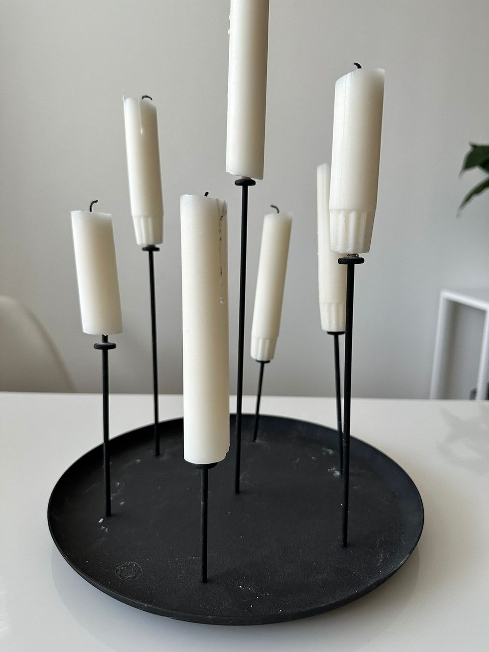 Eno Studio Multi candle pin design kynttilänjalka kruunukynttilöille