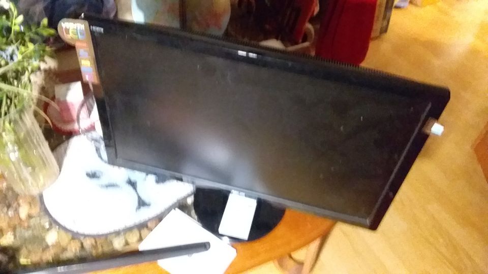 Asus 24" VE247H Full HD Led -näyttö