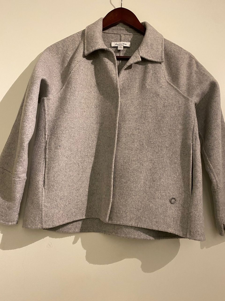 Tyttöjen takki Massimo Dutti. Koko 134-146