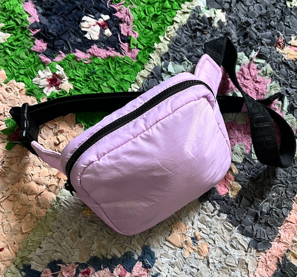 Baggu Puffy Fanny bag crossbody /vyölaukku