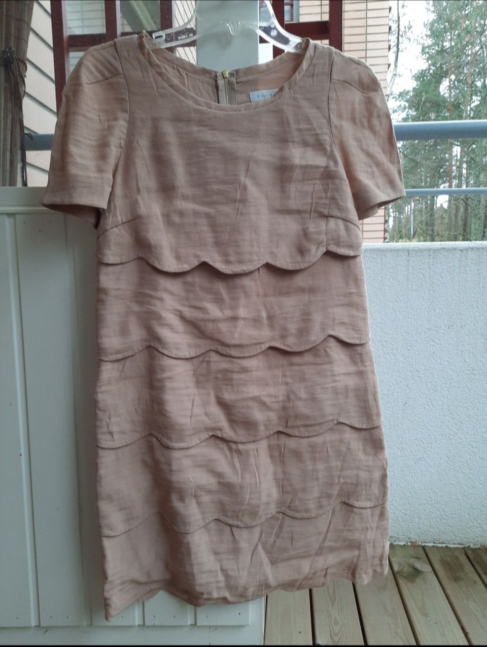 Sandro Paris beige mekko. Koko S