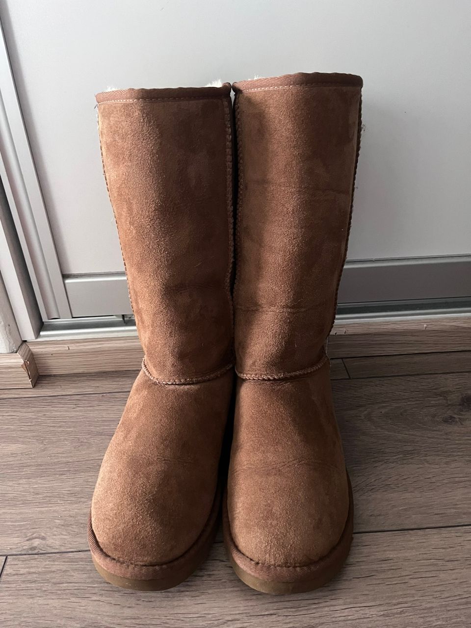 Ugg classic tall