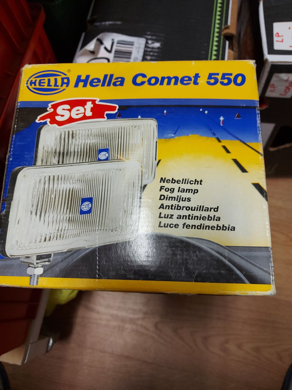 Hella comet 550