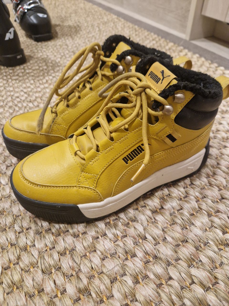 Puma talvitennarit koko 39