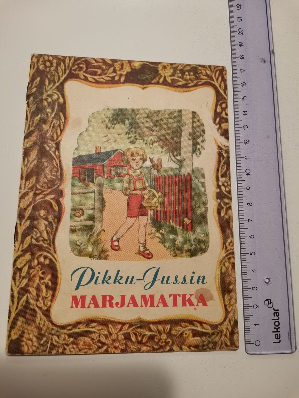 Pikku Jussin marjamatka 1951