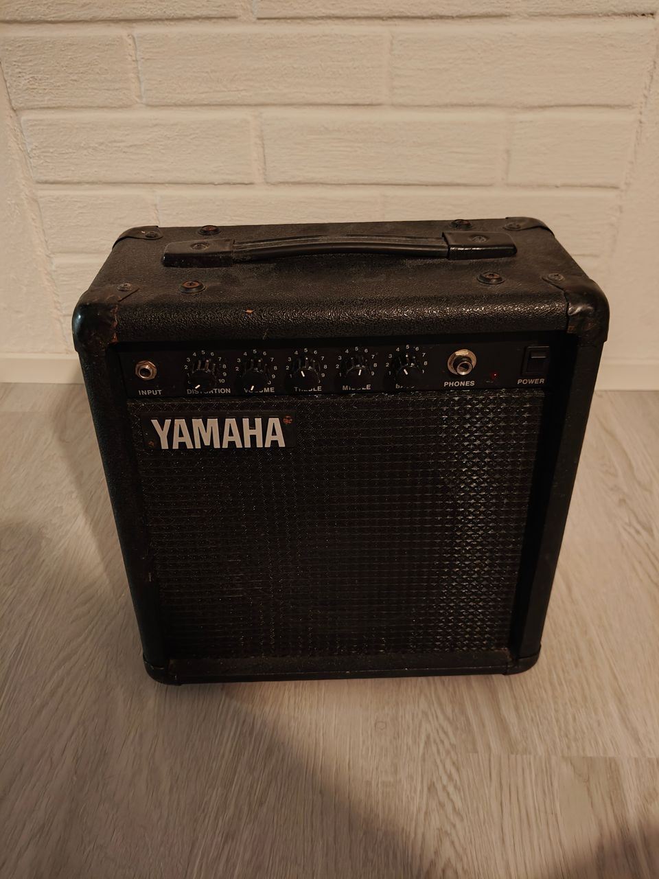 Yamaha vahvistin