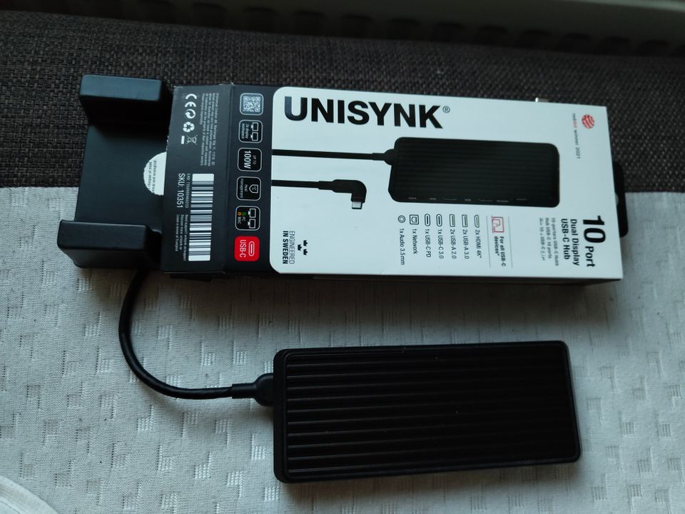 Unisynk 10 Port Dual Display USB-C Hub