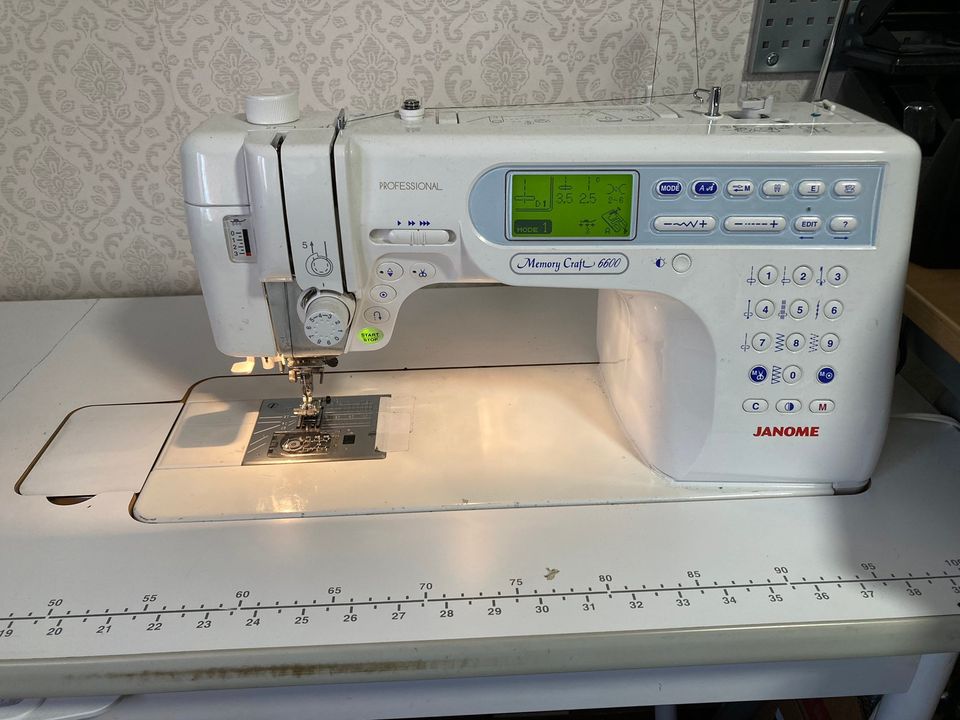 Janome MC 6600p ompelukone pöytineen