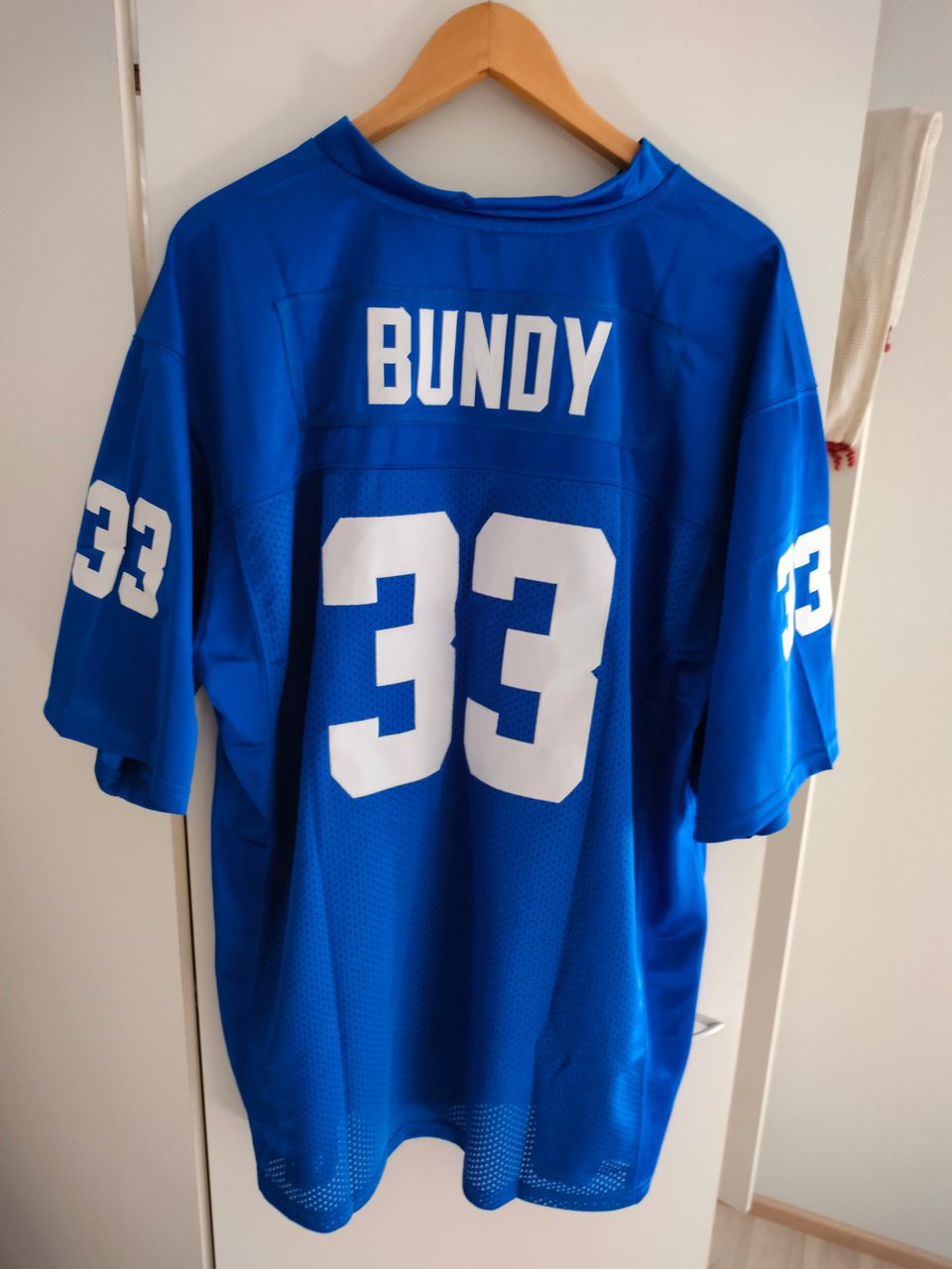 Polk High #33 AL Bundy pelipaita, Pulmuset TV sarja