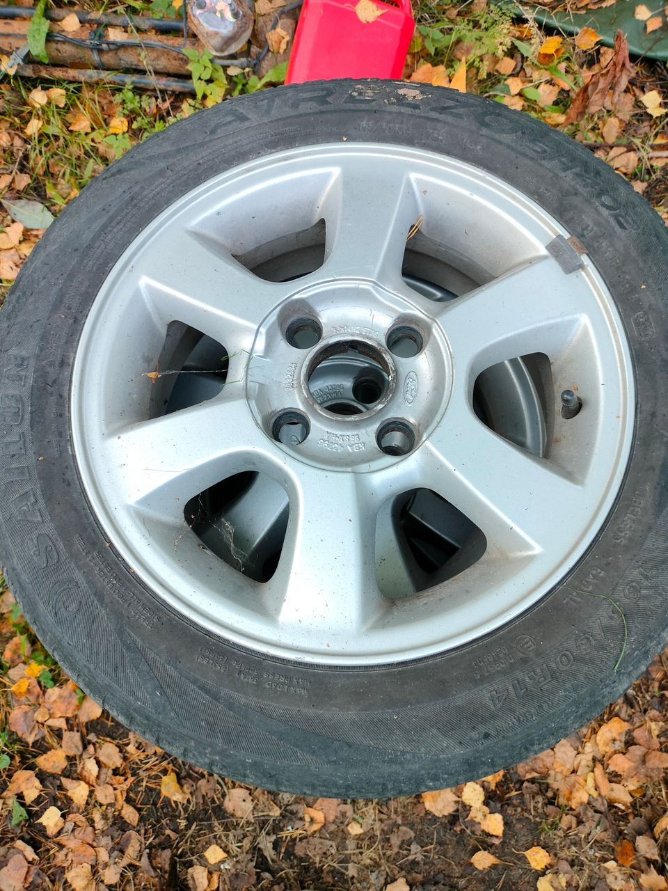 Ford vanteet 14"