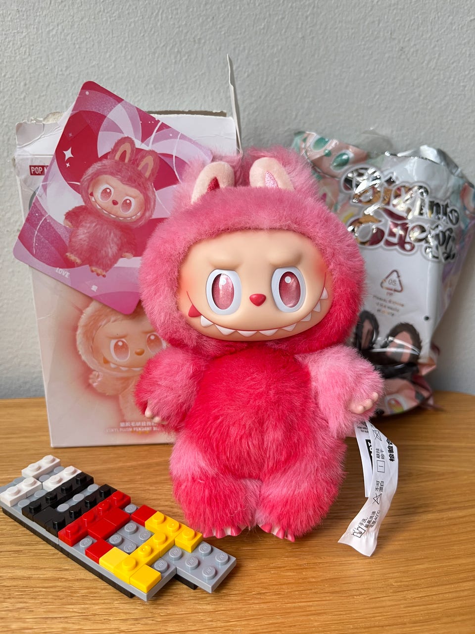 labubu big into energy LOVE ラブブ Labubu Big Into Energy - Love – HYPENICHE®