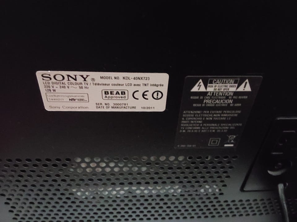 Sony tv ja "soundbar" Tori