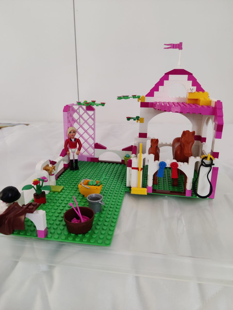 Lego 5880 Lego Belville Horse Stable Lego 7585 Lego Belville 5880 - Main Image