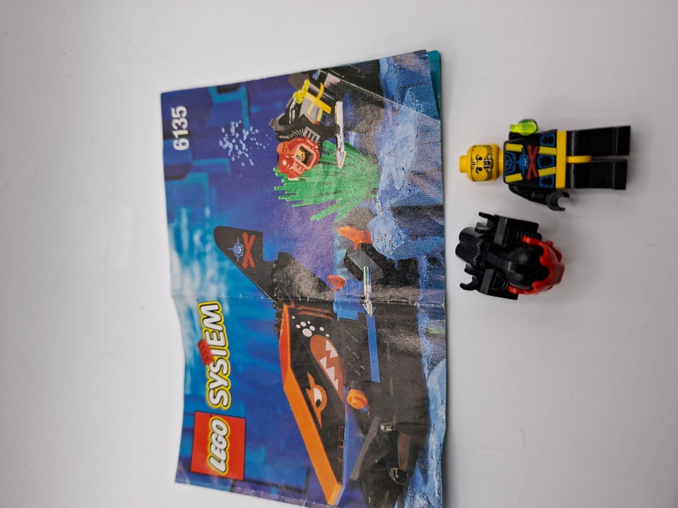 Shark Instructions Lego System 6135 Lego System 6135 Spy Shark Tori