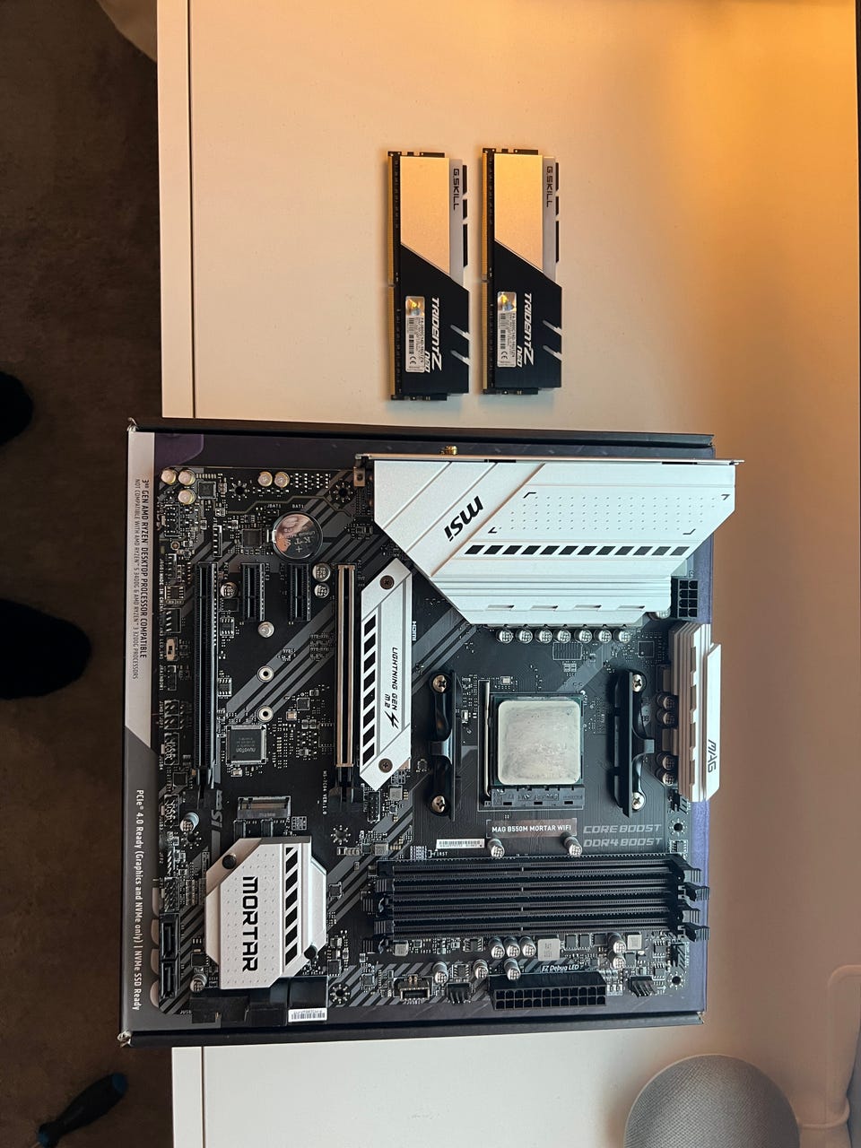 Ryzen 5900x + MSI B550M Mortar WIFI + 16GB 3800mhz CL14