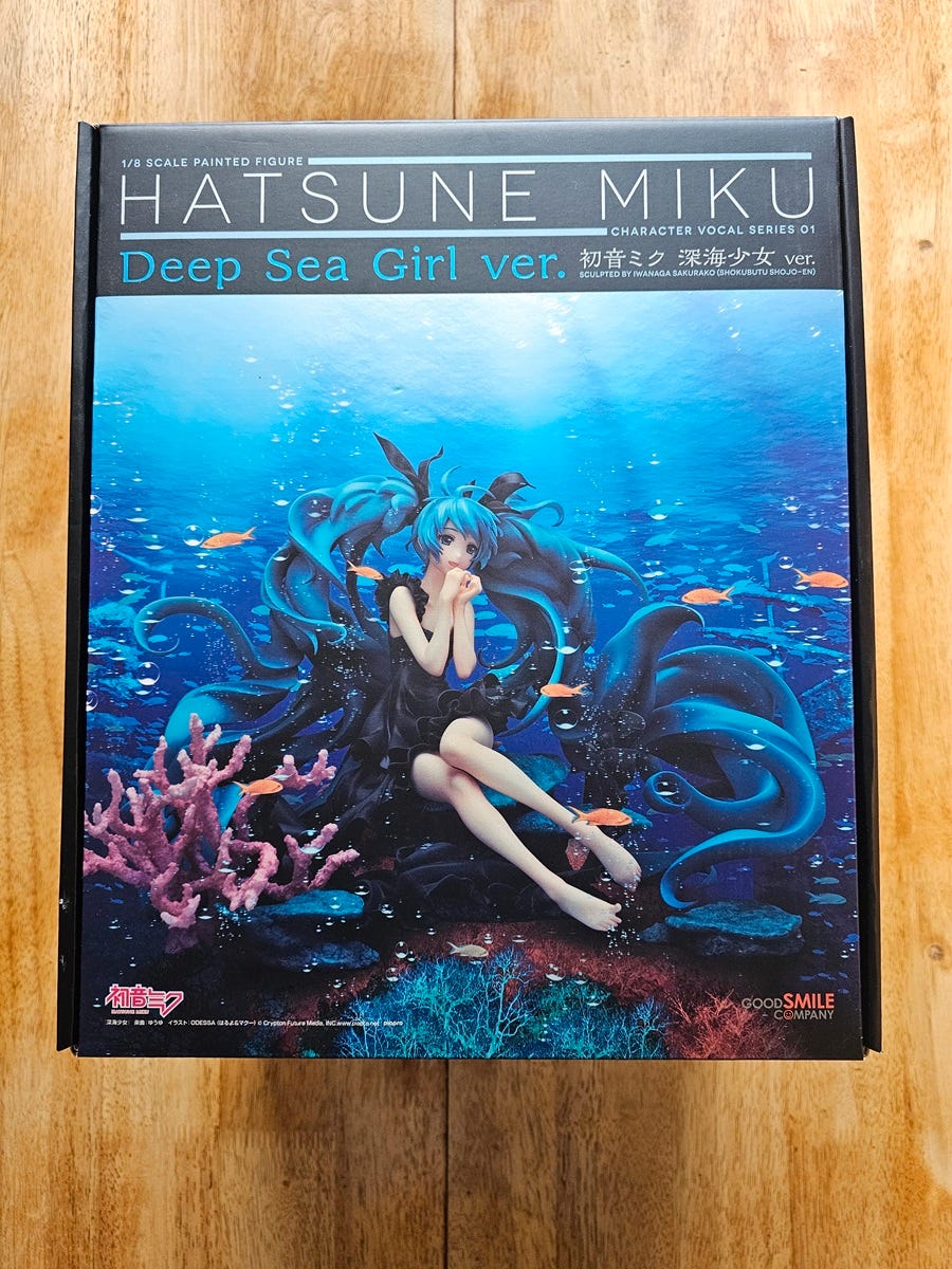 Hatsune Miku: Deep Sea Girl ver. 1/8 scale | Tori