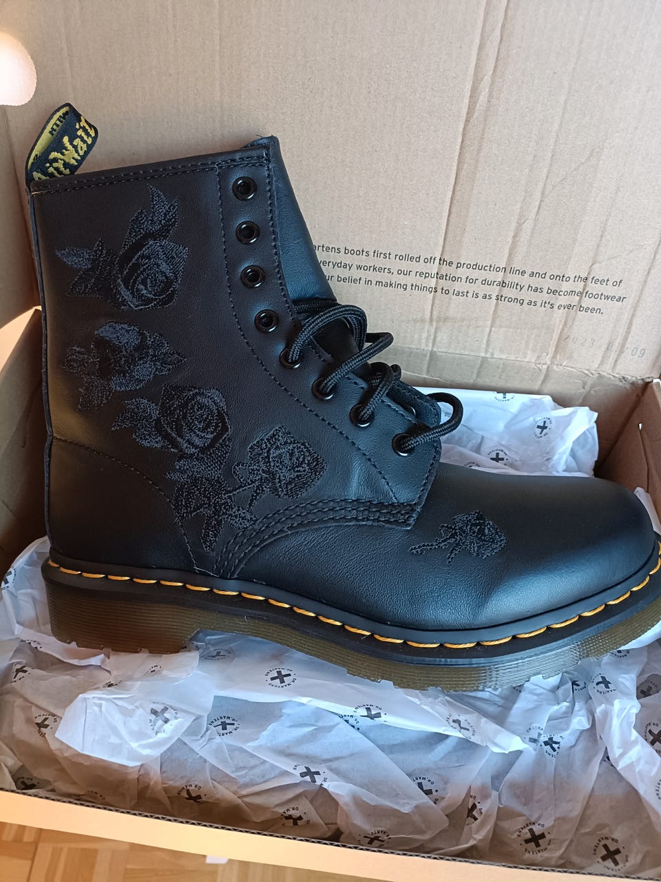 Vonda Chain Ankle Boots Dr Martens Vonda Australia Martens Women's