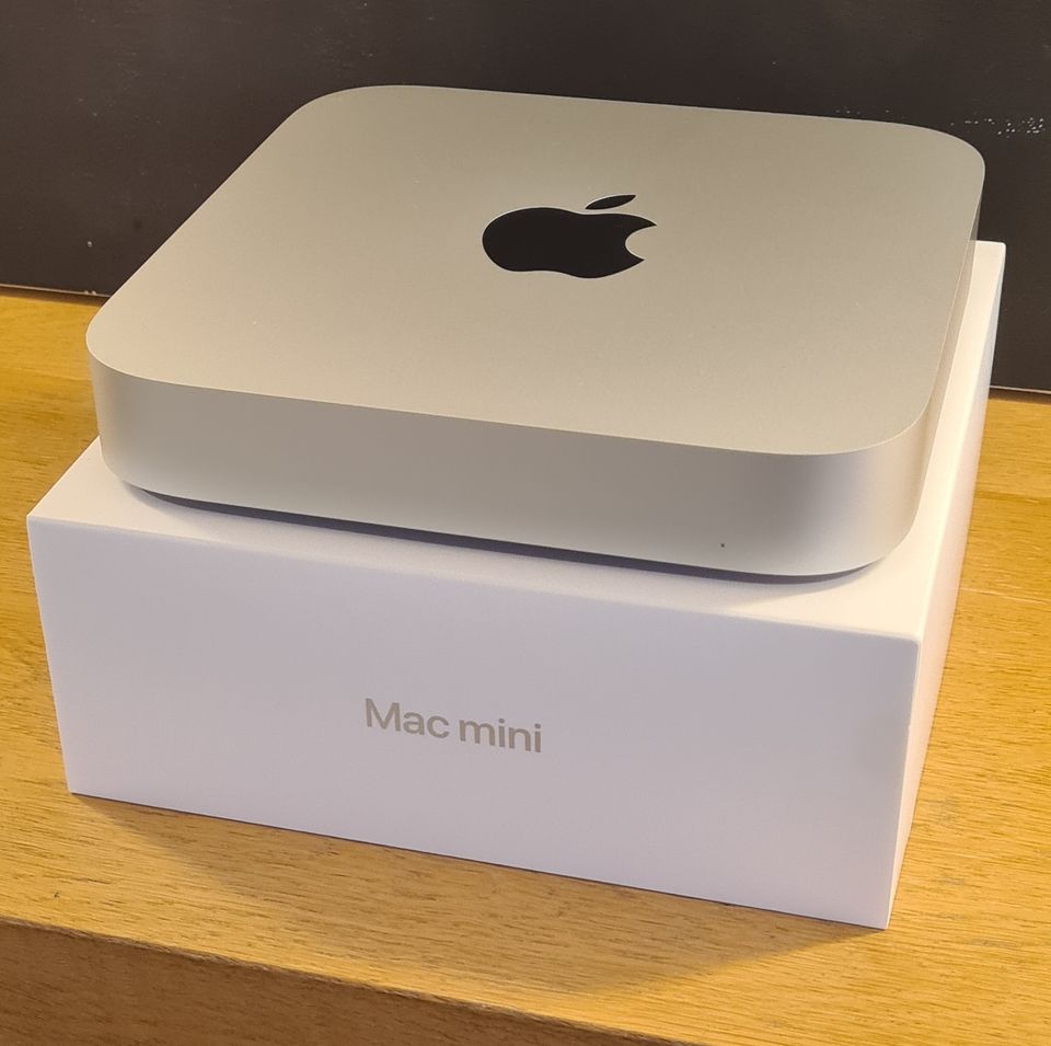 Apple｜Mac mini 2023(M2) 16GB/512GB Amazon.com: Apple 2023 Mac Mini with Apple M2 Pro Chip with