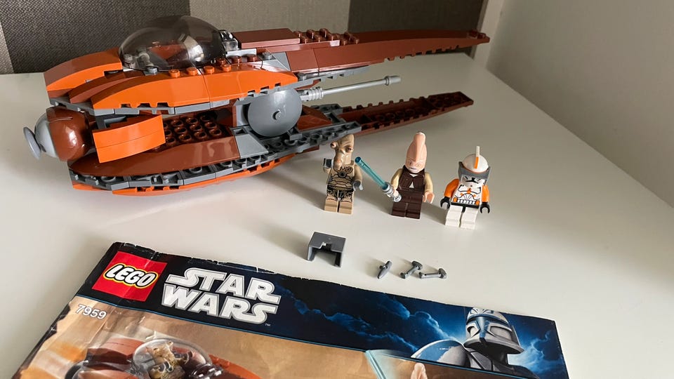 Lego 7959 Ki Adi Mundi 7959 Geonosian Starfighter Lego Star Wars