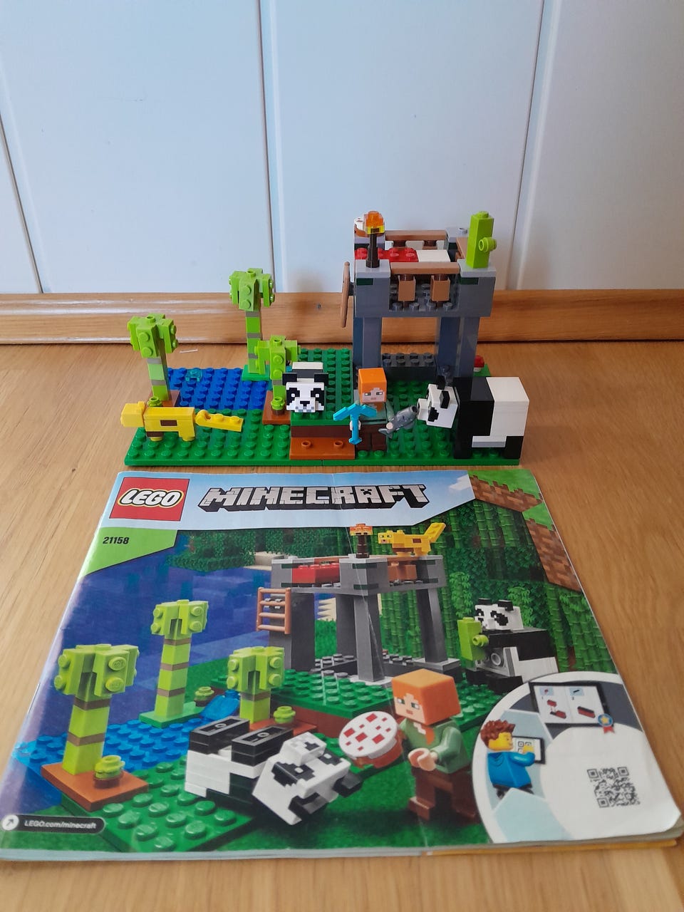 Lego Minecraft 21158 Lego Minecraft 21158 Pandahoitola Tori