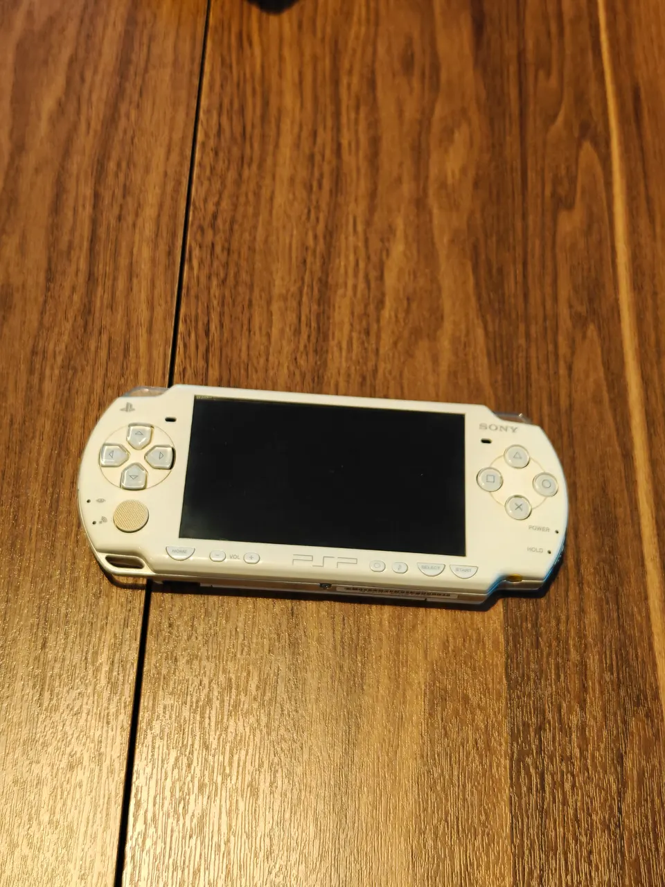 Sony PSP 2000 ceramic white | Tori