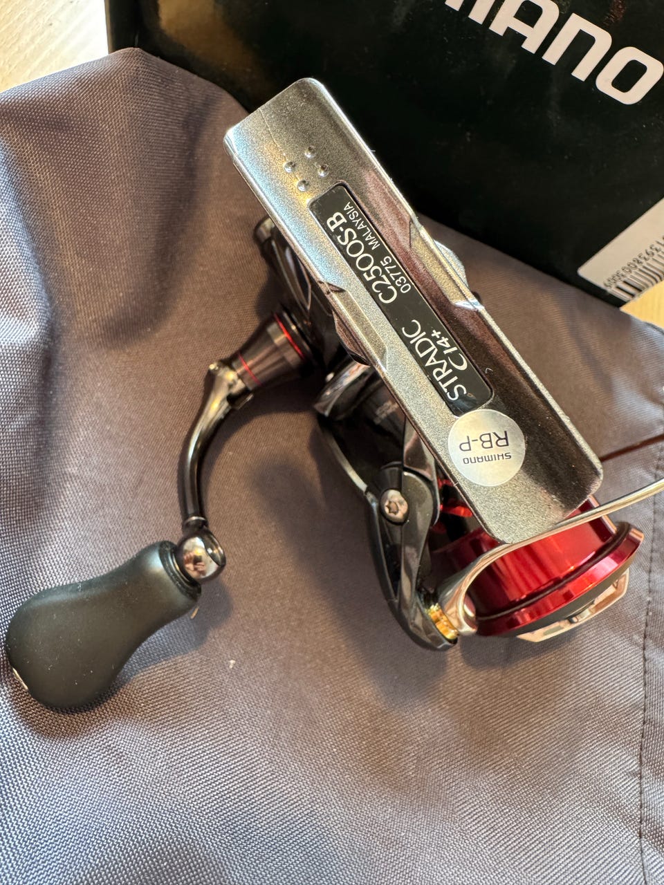 リール SHIMANO STRADIC CI4+ 2500S シマノ 16 ストラディックCI4+ 2500S / スピニング リール