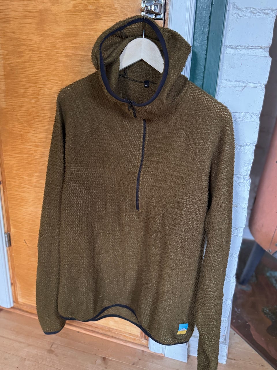 Senchi Designs Lark Hoodie Olive, XL. Polartec Alpha Direct