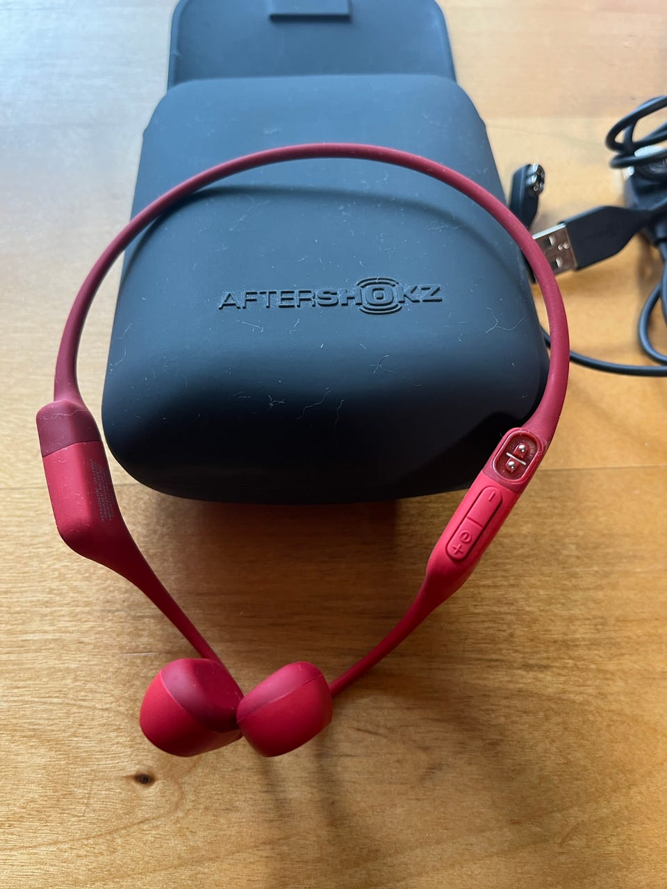 Aeropex Solar Red AfterShokz | Tori