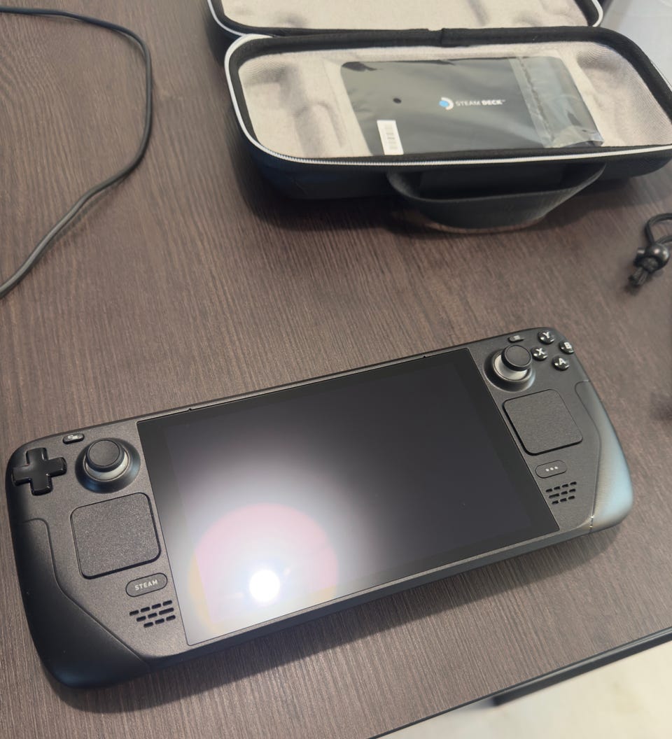 Steam Deck 512GB LCD画面　＋　Dock Station Steam Deck LCD 512GB - Tech Zone