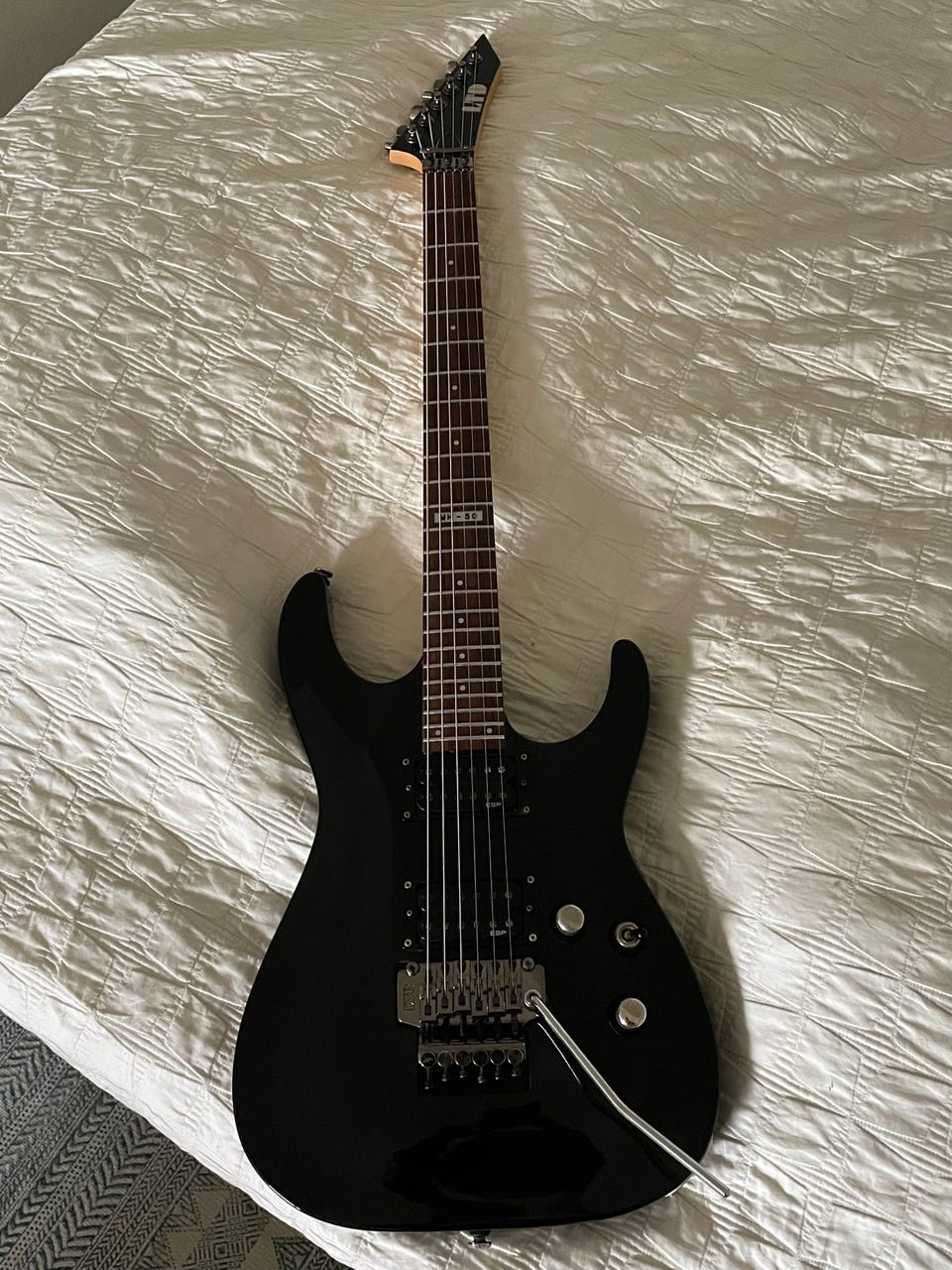 LTD MH-50　ESPレフティー　フロイドローズ LTD MH-50 ESPレフティー フロイドローズ LTD ESP Lefty MH50