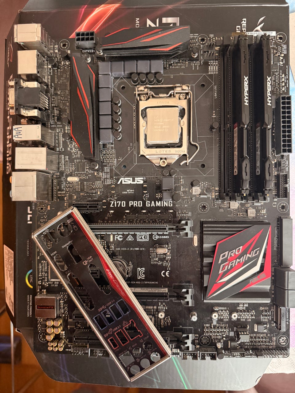 i7-6700k, Asus z170 pro gaming, 16gb hyperx 2666cl15 ddr4 | Tori