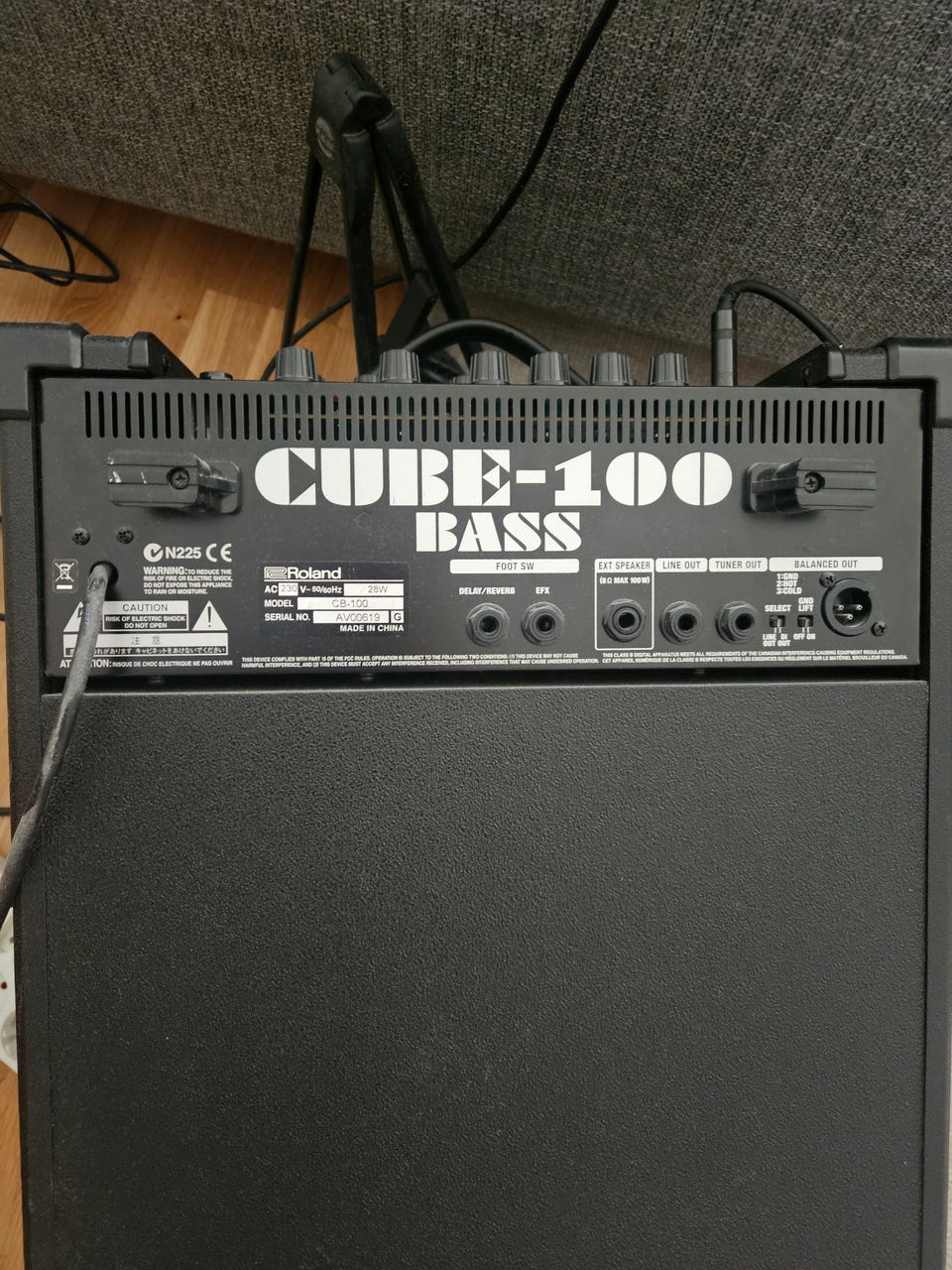 Roland CUBE-100 Bass 100 Watt 1x12