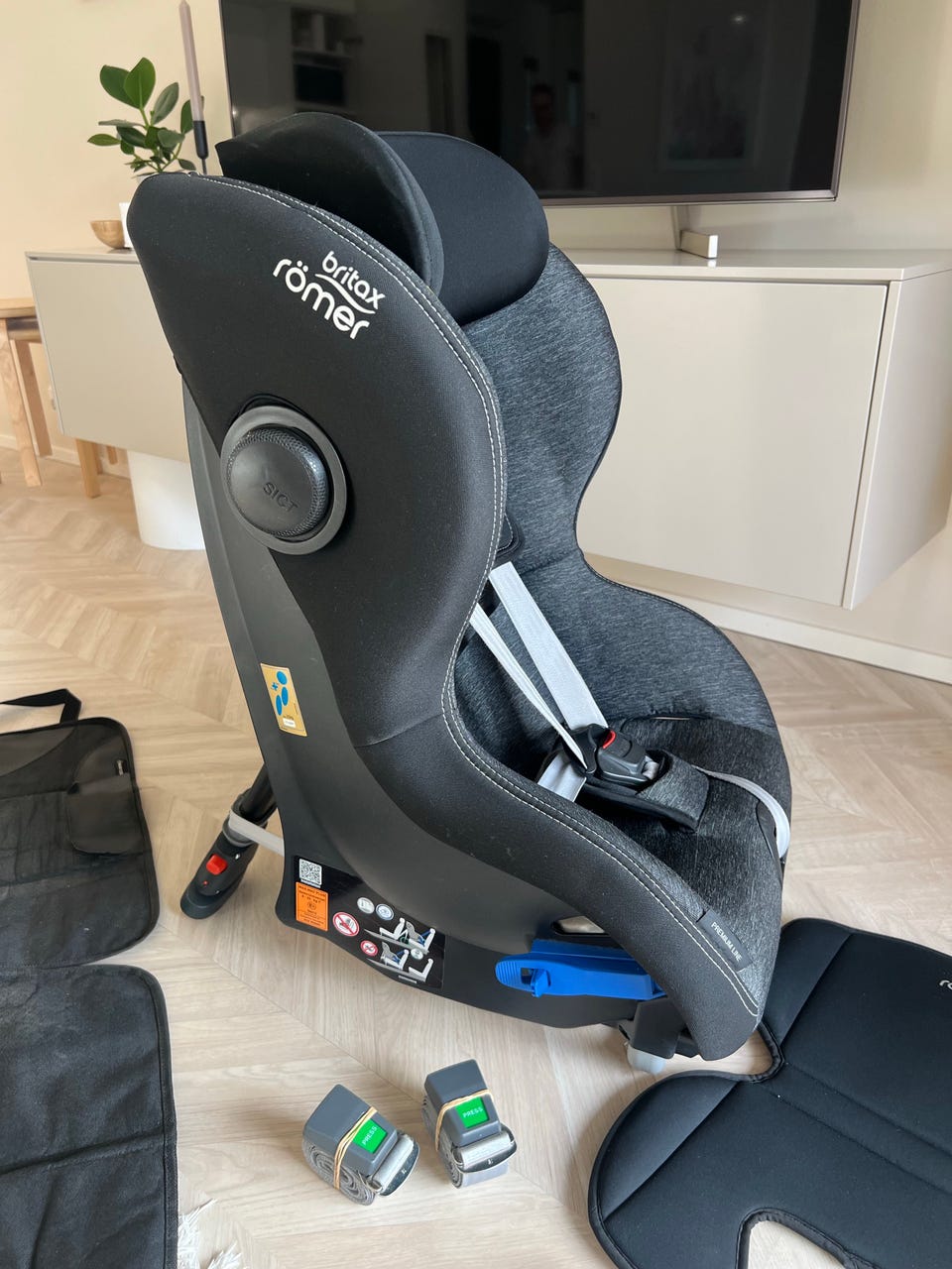 Britax Max-Way Plus turvaistuin Tori