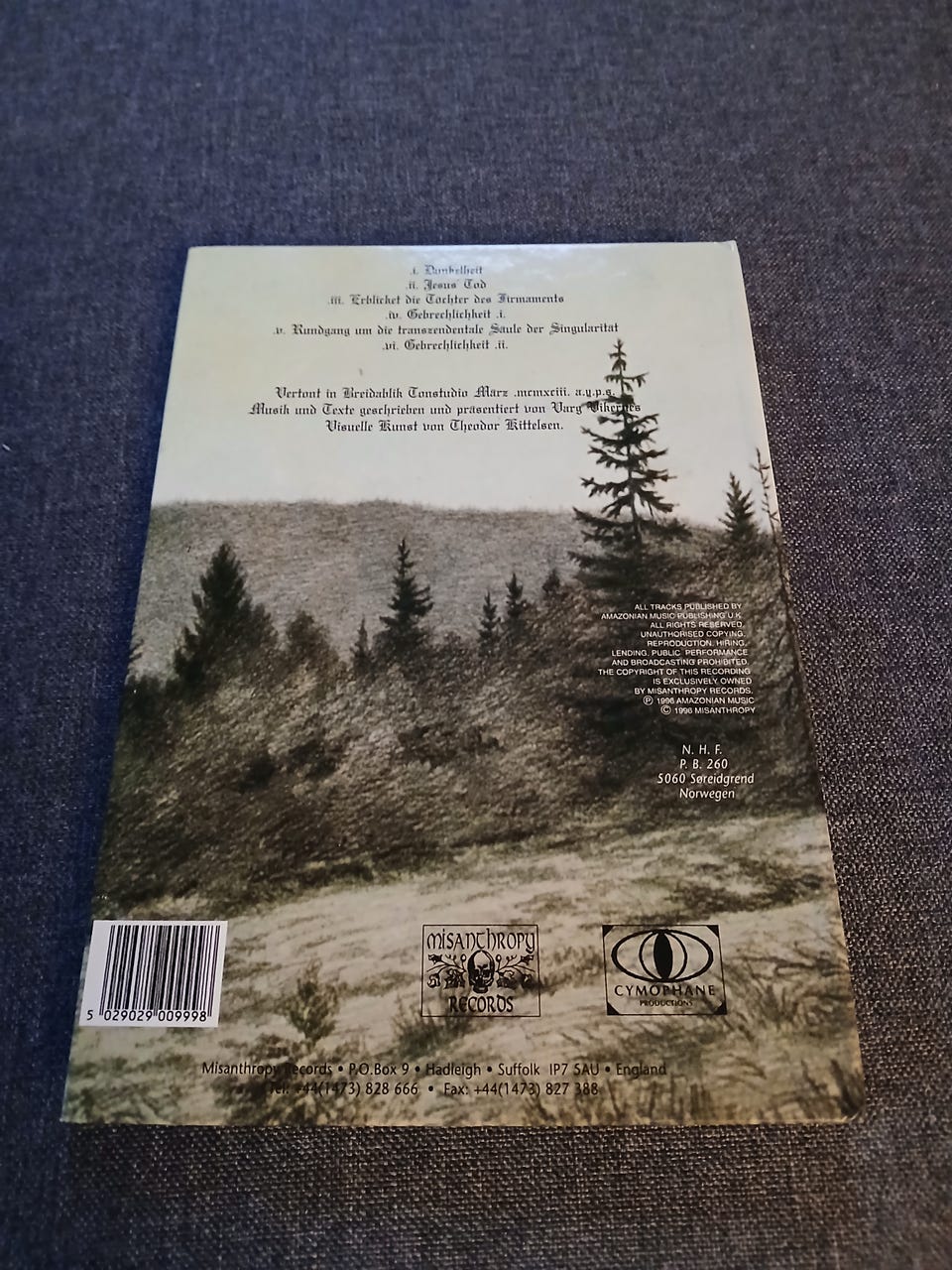 ☆希少☆ Burzum / Filosofem A5 digibook盤 Burzum -Filosofem (CD , Ltd,A5) Digibook - YouTube
