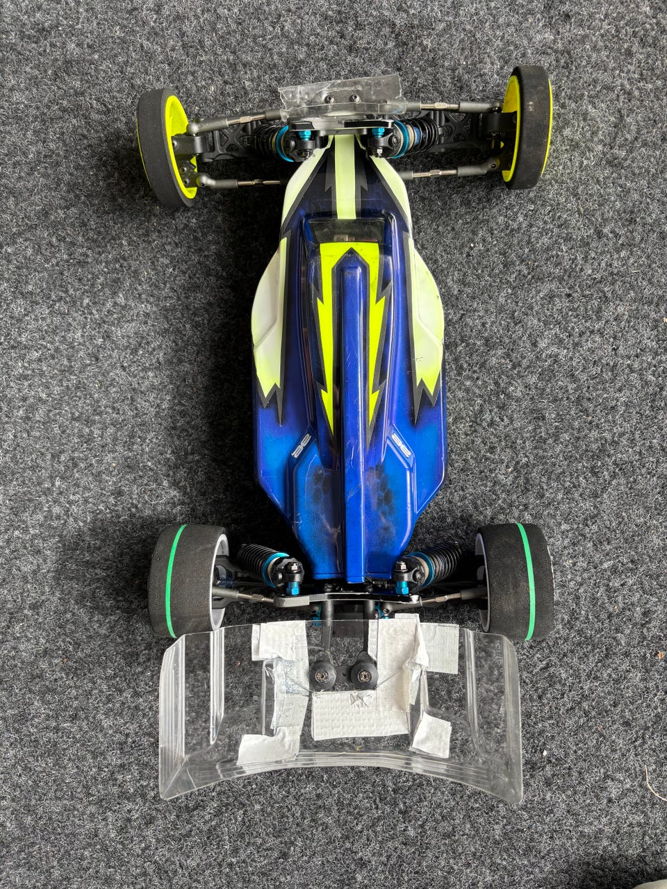 RC-auto Team Assiated B6.4D | Tori