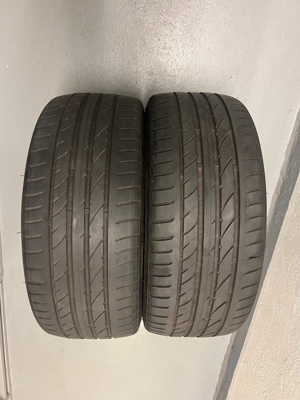 ①SAILUN ATREZZO 20インチ225/35ZR204本同時購入品 ace.／エース ガジェタブル ヘザー2 68293 リュック 16L(01：ブラック