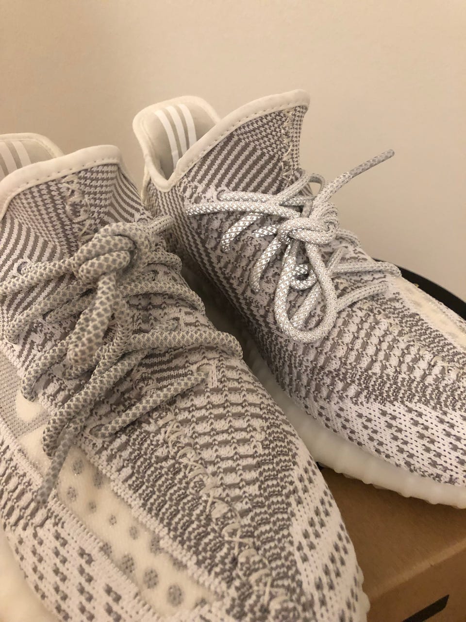 adidas gazelle silver green womens Adidas Yeezy Boost 350 V2 Static (Non-Reflective)