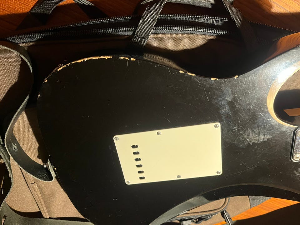 Ibanez rt 140 mij( 1992) ja Laney-kitarakaappi 210 | Tori