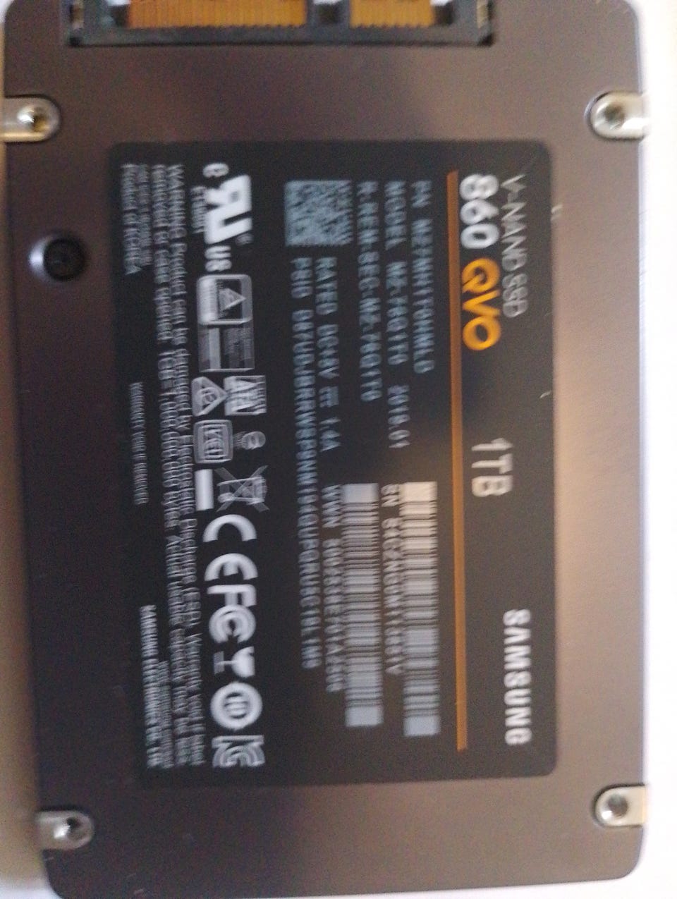 Samsung 1TB SSD 860 QVO | Tori